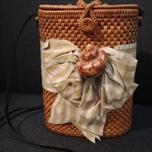 Bosom buddycrossbody !